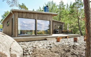 Lovely Home In Risør With Kitchen